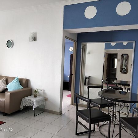 Airbnb At Sri Sayang Batu Ferringhi Beach Chambre photo
