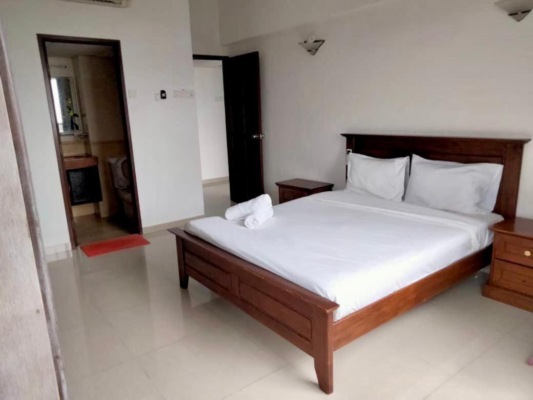 Airbnb At Sri Sayang Batu Ferringhi Beach Extérieur photo